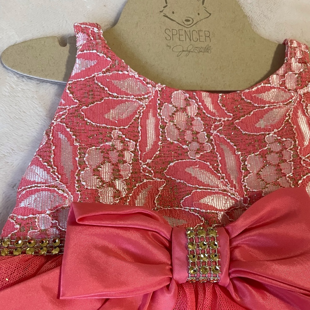 Formal Dress - Picture 3 of 4